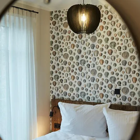 Binnendiek Haus 1 16 *